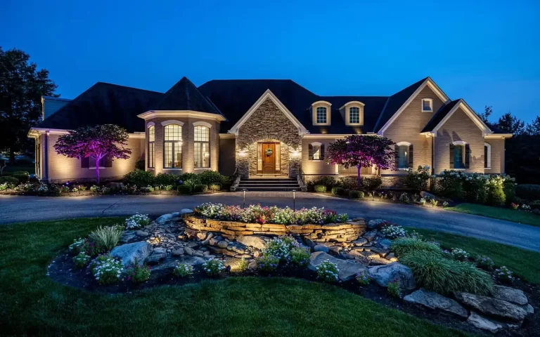 What color temperature is suitable for landscape lighting